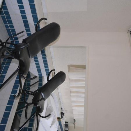 Motel Seculus บาร์เรโตส ภายนอก รูปภาพ