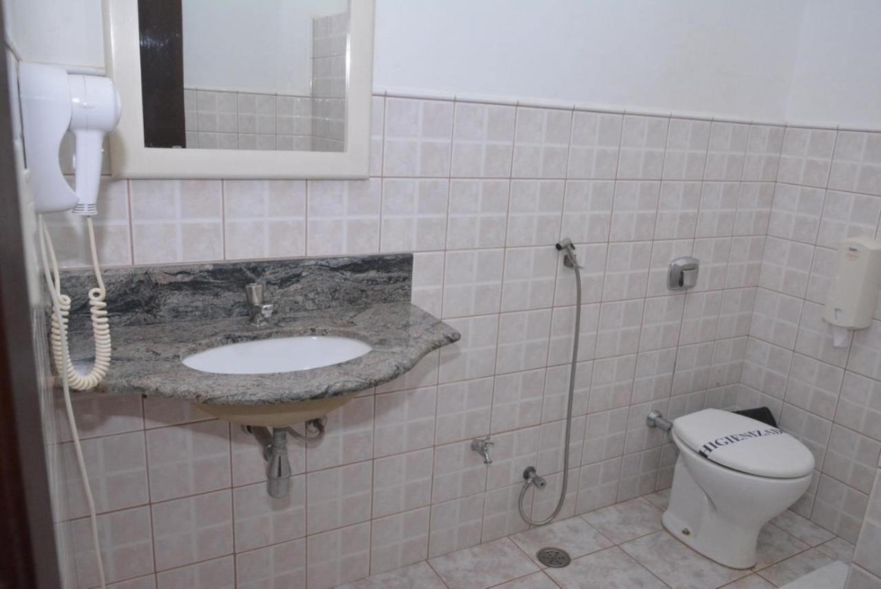 Motel Seculus บาร์เรโตส ภายนอก รูปภาพ